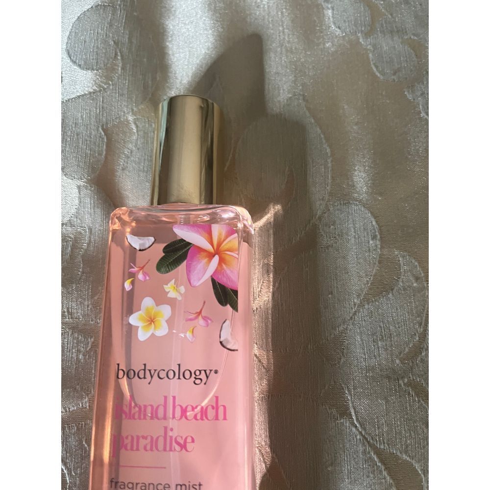 Bodycology Island Beach Paradise Fine Fragrance Mist 8 oz New - Picture 3 of 3